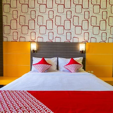 Oyo 922 Pp Dream Guest House Lovina Beach Extérieur photo