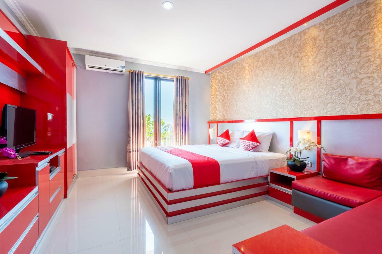 Oyo 922 Pp Dream Guest House Lovina Beach Extérieur photo