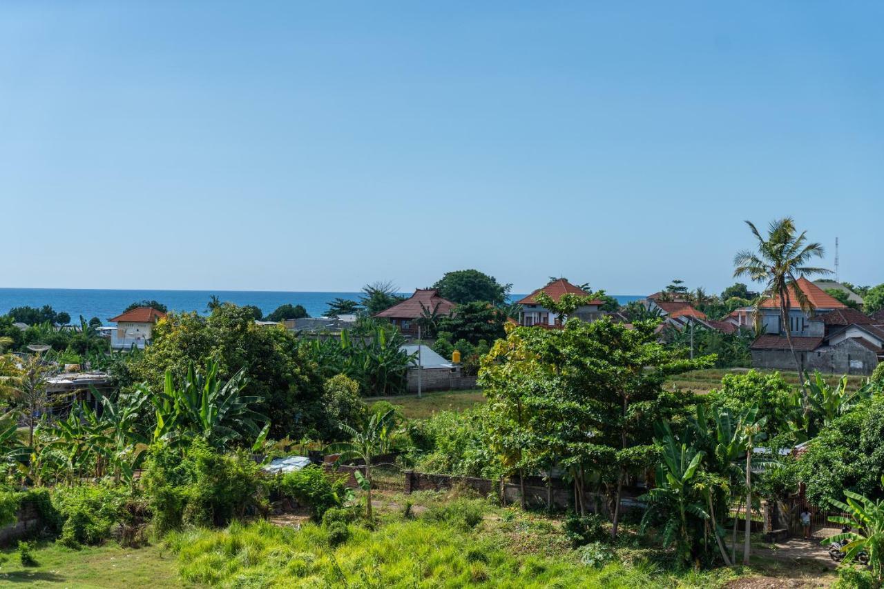 Oyo 922 Pp Dream Guest House Lovina Beach Extérieur photo