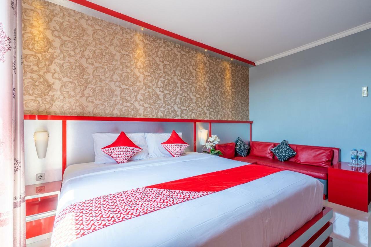 Oyo 922 Pp Dream Guest House Lovina Beach Extérieur photo