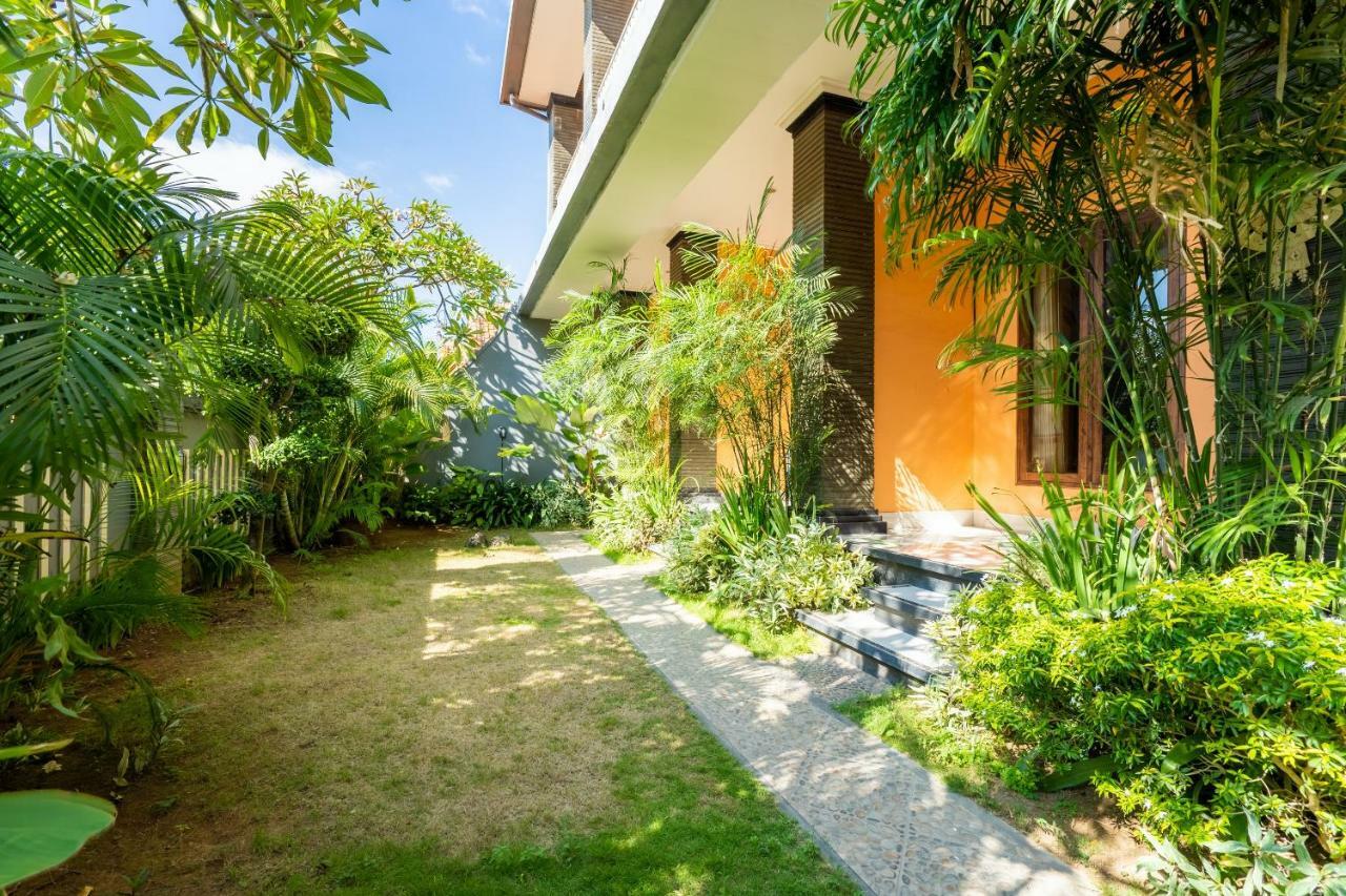 Oyo 922 Pp Dream Guest House Lovina Beach Extérieur photo