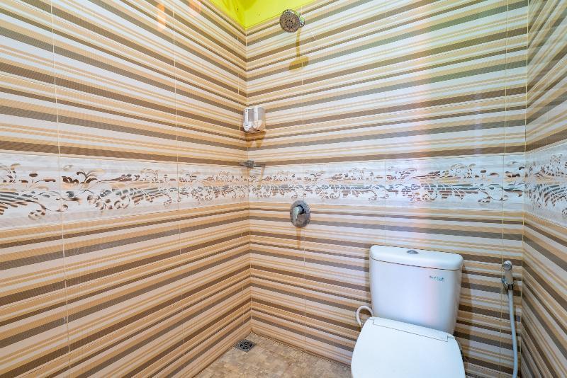 Oyo 922 Pp Dream Guest House Lovina Beach Extérieur photo